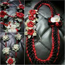 100 lei=100 bancnote de 1 leu. Money Ribbon Lei 20 100 Graduation Diy Money Lei Diy Graduation Money Lei