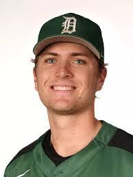 Hunter Autrey's Instagram, Twitter & Facebook