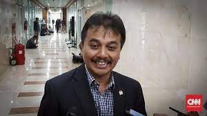 Memiliki kecantikan awet muda dan kerap berkebaya, istri roy suryo memang berasal dari kota 1. Roy Suryo Bakal Laporkan Lucky Alamsyah Ke Polda Metro Jaya