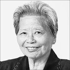 Christina Mak's Instagram, Twitter & Facebook