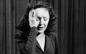 Her ballads, like la vie en rose (1946) and non, je ne regrette rien (1960), reflected her life. Edith Piaf Did Have One Regret A Failed Love Affair