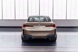 A production version of the vision dynamics, worldwide market launch is expected for 2021. Bmw S Electric I4 Sedan Finally Shown Off In Concept Form The Verge