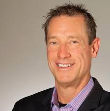 Buy The New Rules of Sales and Service: How to Use Agile Selling, Real–Time  Customer Engagement, Big Data, Content, and Storytelling to Grow Your  Business Book Online at Low Prices in India |