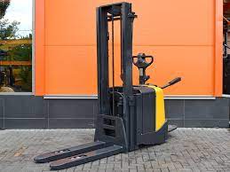 Maybe you would like to learn more about one of these? Transpalet Electric Cu Catarg 1 6t Duplex 3 35m Bt Spe160l Handlerkraft