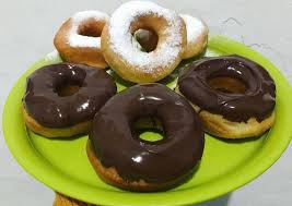 Donat yang dibuat di indonesia memiliki adonan sedikit berbeda dari donat lain. Resep Donat Simple Empuk Dan Enak Tanpa Kentang Oleh Drie Lestari Cookpad