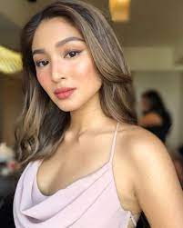 You can trust ida anduyan to level up a tank with some cool leather pants and dad sneaks. 25 Gorgeous Hair Colors For Morena Skin Hairdo Hairstyle In 2021 Hair Color For Morena Hair Color For Morena Skin Hair Color For Black Hair