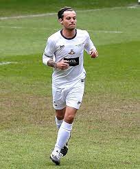 — louis tomlinson (@louis_tomlinson) april 4, 2016. Pin On Uhhh Yes