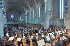 Ce festival de musique classique très réputé accueille chaque été des. Https Www La Croix Com Editos Homogeneite Gouvernementale 2014 08 26 1197133 Yearly 0 5 2014 08 26t18 16 06 00 00 Https Www La Croix Com Actualite France Emmanuel Macron Ancien Conseiller Du Prince Aux Manettes De Bercy 2014 08 26