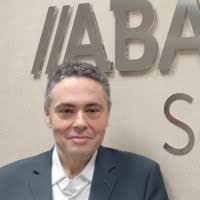 200+ perfiles de «Luis Manuel García García»