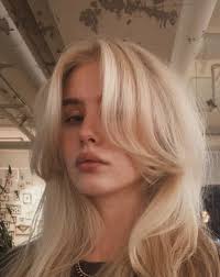 Emma Biddle (ecb9731)