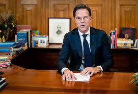 Vanmiddag geven premier rutte en minister de jonge een extra persconferentie over corona. Demonstranten Verstoren Toespraak Rutte Met Fluitjes En Geschreeuw Nederland Gaat Vijf Weken Op Slot Buitenland Hln Be
