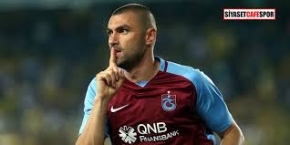 Trabzonspor, burak yılmaz ile 3 yıllık sözleşme imzaladı. Trabzonspor Dan Flas Burak Yilmaz Aciklamasi