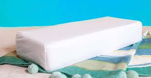 Pillows that are too thin do not provide enough cushioning, while in your research for a pillow that is compatible with side sleeping, you'll no doubt come across pillow manufacturers who claim their products are. Is The Pillow Cube Worth It For Side Sleepers Wirecutter