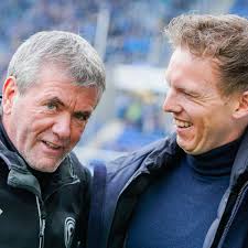 Nach der pleite in leverkusen druckste kölns trainer friedhelm funkel in einem fernsehinterview bei der beschreibung von gegenspielern herum. Schalke 04 Trainer Beben Baum Weg Steht Der Wahre Nachfolger Schon Fest Fussball