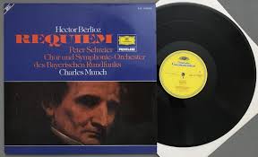 Preços baixos em Discos de vinil LP duplo Clássico Requiem