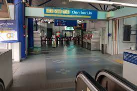 Stasiun kereta api di malaysia (id); Chan Sow Lin Lrt Station Klia2 Info