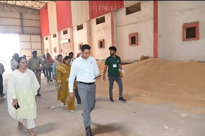 जबलपुर में 1.37 करोड़ का अनाज घोटाला बेनकाब, पोर्टल पर फर्जी एंट्री, 5167 क्विंटल गेहूं गायब मिला