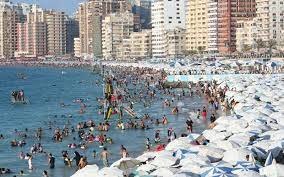 كلية التجارة هي إحدى كليات جامعة الإسكندرية، تمنح الكلية درجة بكالوريوس التجارة، إضافة إلى الدرجات العلمية الأعلى كالماجستير والدكتوراة، تتكون الكلية من سبعة أقسام علمية في كل من التخصصات الآتية. Ø§Ù„Ø£Ø±ØµØ§Ø¯ ØªØ¹Ù„Ù† Ø¯Ø±Ø¬Ø§Øª Ø§Ù„Ø­Ø±Ø§Ø±Ø© ØºØ¯Ø§ Ø§Ù„Ø¥Ø«Ù†ÙŠÙ† ÙˆØ§Ù„Ù‚Ø§Ù‡Ø±Ø© ØªØ³Ø¬Ù„ 32 Ù„Ù„Ø¹Ø¸Ù…ÙŠ Ø¬Ø±ÙŠØ¯Ø© Ø§Ù„Ù…Ø§Ù„