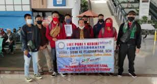 Maybe you would like to learn more about one of these? Bkk Smk Pgri 1 Kediri Smk Pgri 1 Kediri