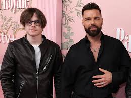 Hijo de Ricky Martin pide frenar las comparaciones con su famoso padre: “soy Valentino”