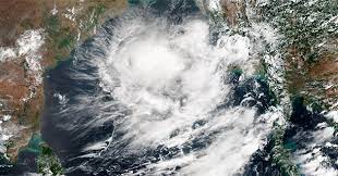 It was first super cyclonic storm to occur in the bay of bengal, since odisha in 1999. A Satellite View Of A Cyclone That S Forming Right Now Wired