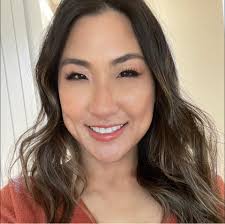 Sophia Chung updated her profile picture.