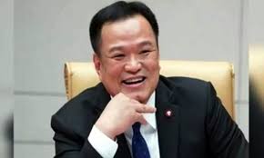 naː.jók rát.tʰà.mon.triː, literally chief minister of state) is the head of government of thailand. Thai Deputy Pm Sinovac Vaccines To Arrive Starting Next Week