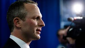 Photos: Drake men's basketball coach Darian DeVries