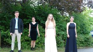 Check spelling or type a new query. Landsberg Das Dzg Kann Heuer 73 Abiturienten In Die Welt Schicken Landsberg