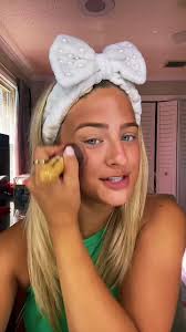 Avery Katherine Bully Retreat Bonnet