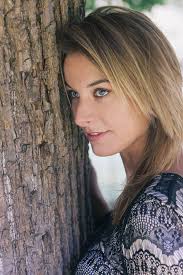 Empty space with light openings and spheres