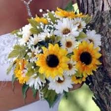 Wedding Bouquet Sunflowers And Daisies Love Love I Would Add A Touch Of Pink And P Sunflower Wedding Bouquet Sunflower Bridal Bouquet Daisy Bridal Bouquet
