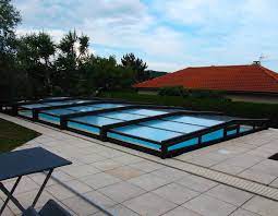abri de piscine bas telescopique installe a villefranche de rouergue 12 par octavia abripiscine telescopique pool cover swimming pools pool