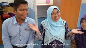 Gila kat smk convent teluk intan.walaupun sekolahnya kecik tp banyak kenangan pahit/manis kat sekolah ni dan sekarang aku adalah pelajar smk iskandar shah parit.best la jugak sekolah ni.mula2 je rasa boring takde kawan lama2 ok la.boleh tahan la jugak. Video Clip Raya 2019 Sk Iskandar Shah Parit Perak Youtube