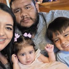 Who are recommended obstetricians in Lewisville that accept Medicaid?