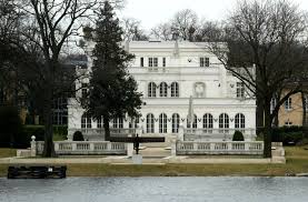 Touch Dieses Bild Landmark In Potsdam Villa Wunderkind Fur Wolfgang Joop By Hans Georg Heffe Sander House Styles Mansions Classic Architecture