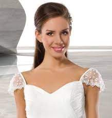 Detachable Cap Sleeves Scallop Edged Lace Cap Sleeves On Narrow Strap Would Be A Lovel Wedding Dresses With Straps Wedding Dress Alterations Wedding Dresses