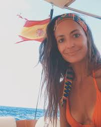 Took a chill pill in Ibiza. 🇪🇸😎🌊 Thank you @narghes23 @ipostdisheida  @letiithecreator @overolly for an unbelievable trip.