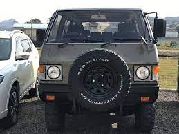動画 写真 三菱 デリカスターワゴン ５ｍｔ ４ｗｄ 左側スライドドア エアコン ８人乗り デリカスターワゴン 中古車なら グーネット デリカスターワゴン スライドドア ワゴン