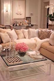 20 Trendy Living Rooms You Can Recreate At Home Family Living Room Design Home Decor Family Living Rooms