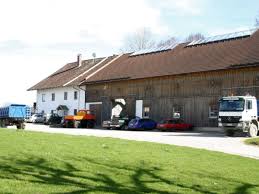 In #nantesbuch im voralpenland pflegt die stiftung kunst und natur ein weites naturgelände und zeigt ein vielfältiges programm zu #kunstundnatur. Kunstlertreff Und Bildungszentrum Penzberg