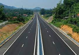 Giá đền bù đất làm đường cao tốc theo quy định năm 2023?
