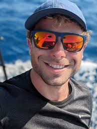 F L O A T C H E L L A (Bahamas edition) Day 3 🇧🇸🏴🔱 Day 3 wasn't  supposed to be a party, but when this many YCAsses are in the