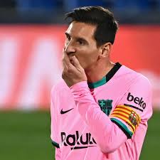 Das neue trikot des fc barcelona empört viele fans in katalonien. Fc Barcelona Real Madrid Clasico Heute Live Im Tv Und Im Live Stream Fussball