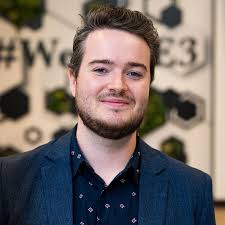 Learn about the Mentors helping entrepreneurs in our program