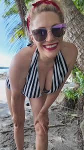 Life lately , My last 30 days have filled me with so much gratitude and  nature and travel , Looking forward to what the next couple of months bring  🌴📷, @dollfacestudiosny retreat photography , ...