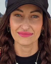 Ariel Holcomb (@piercingsbyariel) • Instagram photos and videos