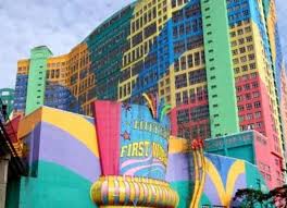 It also features a beauty centre, a ballroom and a bowling alley. First World Hotel Genting 2018 World S Best Hotels