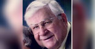 Nancy Nichter's Instagram, Twitter & Facebook