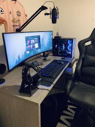 But on your left hand depends if you're used to a keyboard or a navigation. Gaming Setup Ps4 Gaming Gaming Setup Bedroom Small Spaces Ps4 Setup Gamer Zimmer Traumzimmer Schreibtischideen